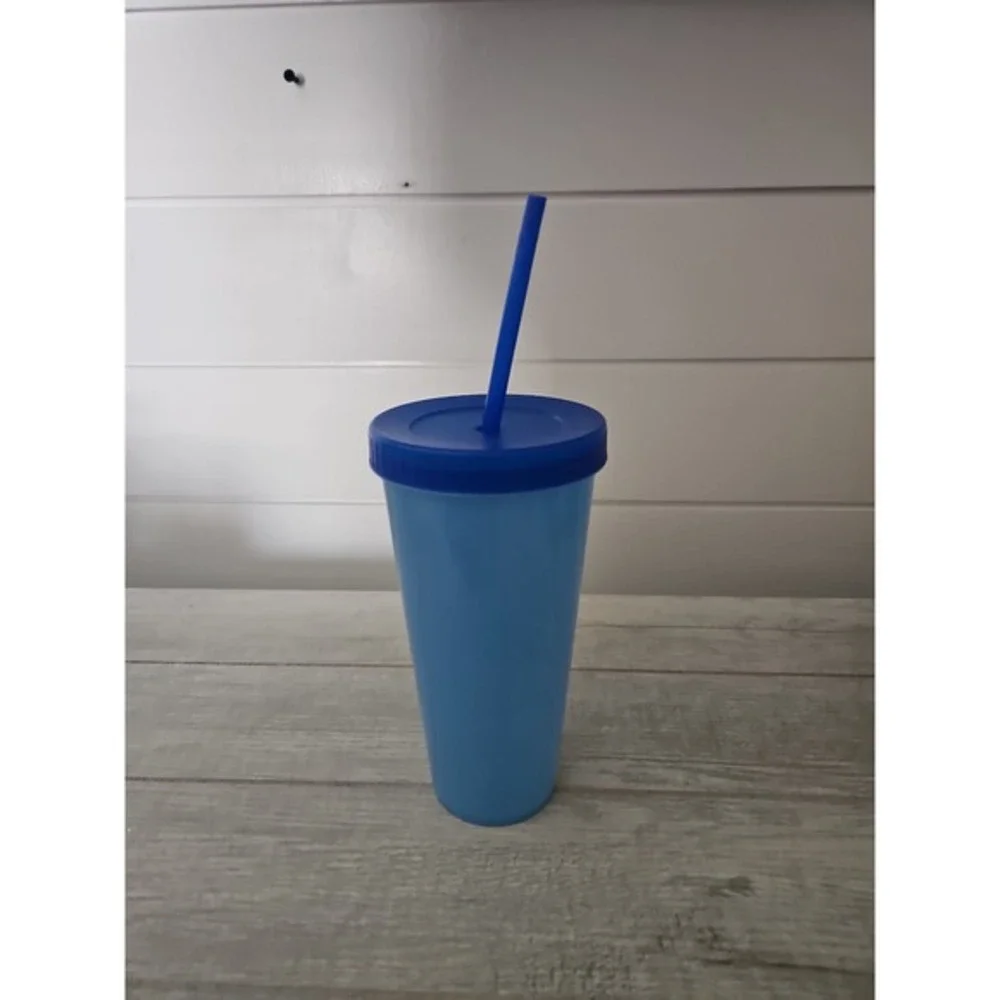 Disney Lilo & Stitch Cool Coconut Color-Changing‎ Plastic Tumbler